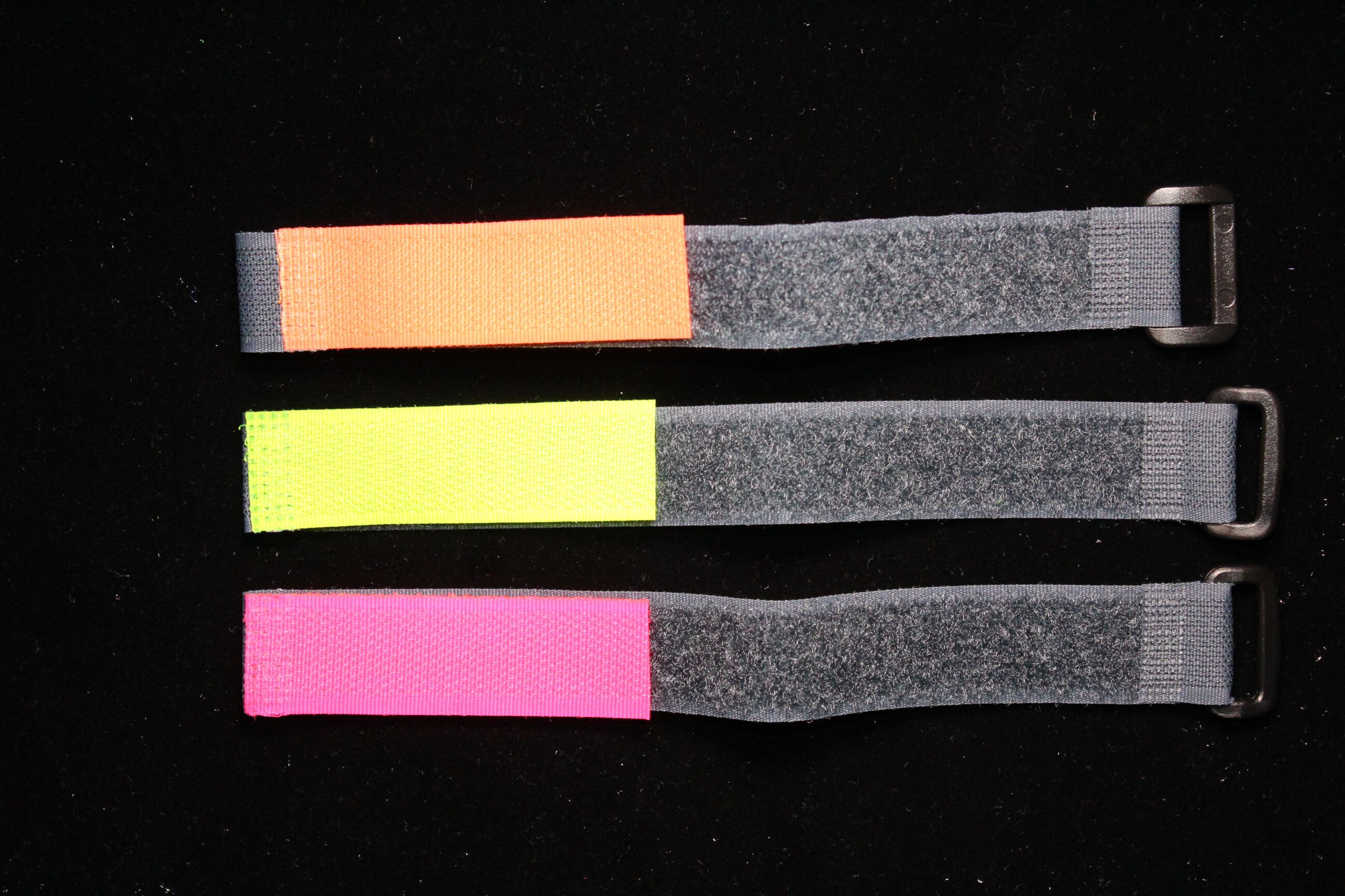 Hook and loop cable ties with buckle
