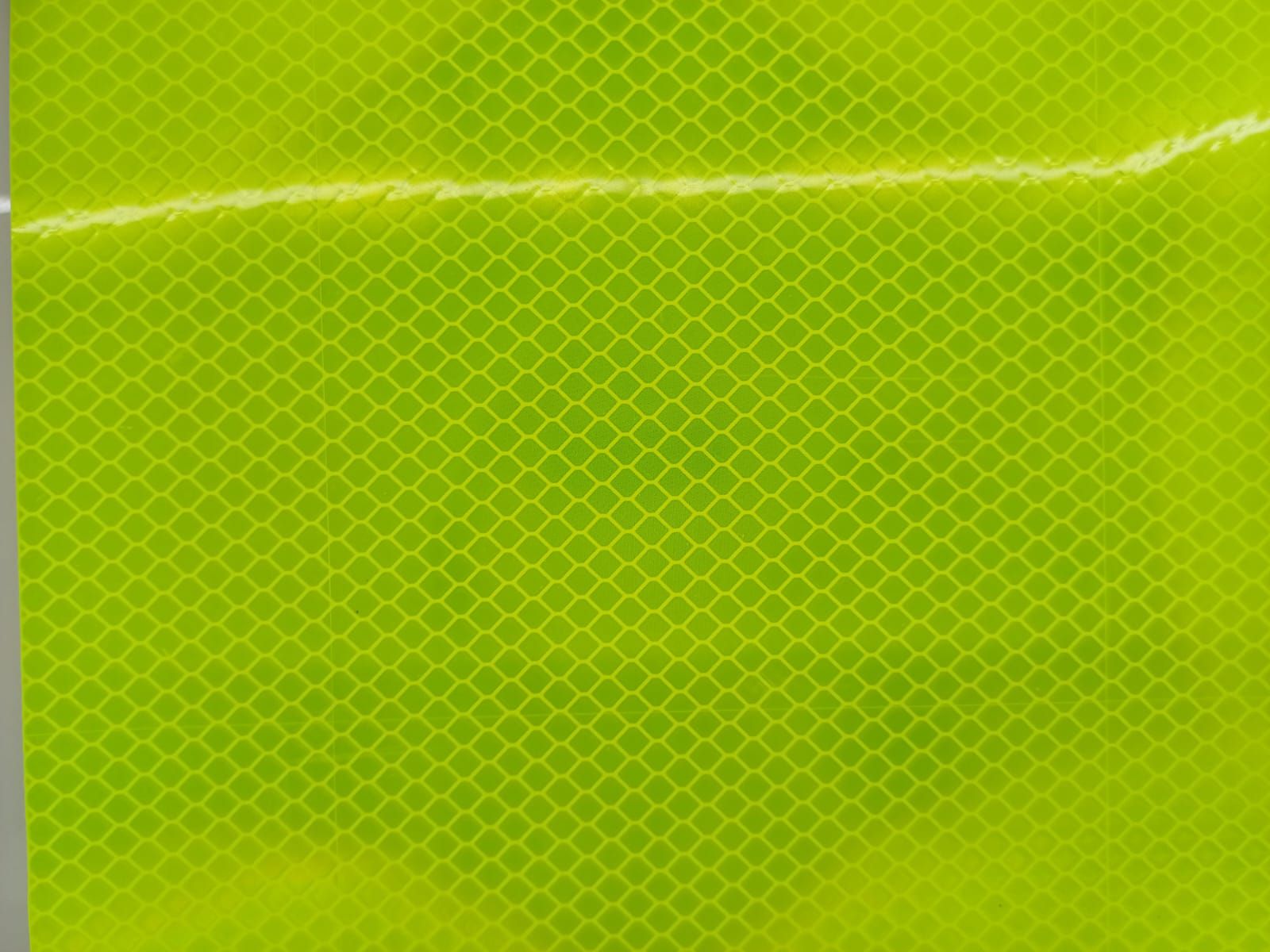 Diamond reflective sheeting